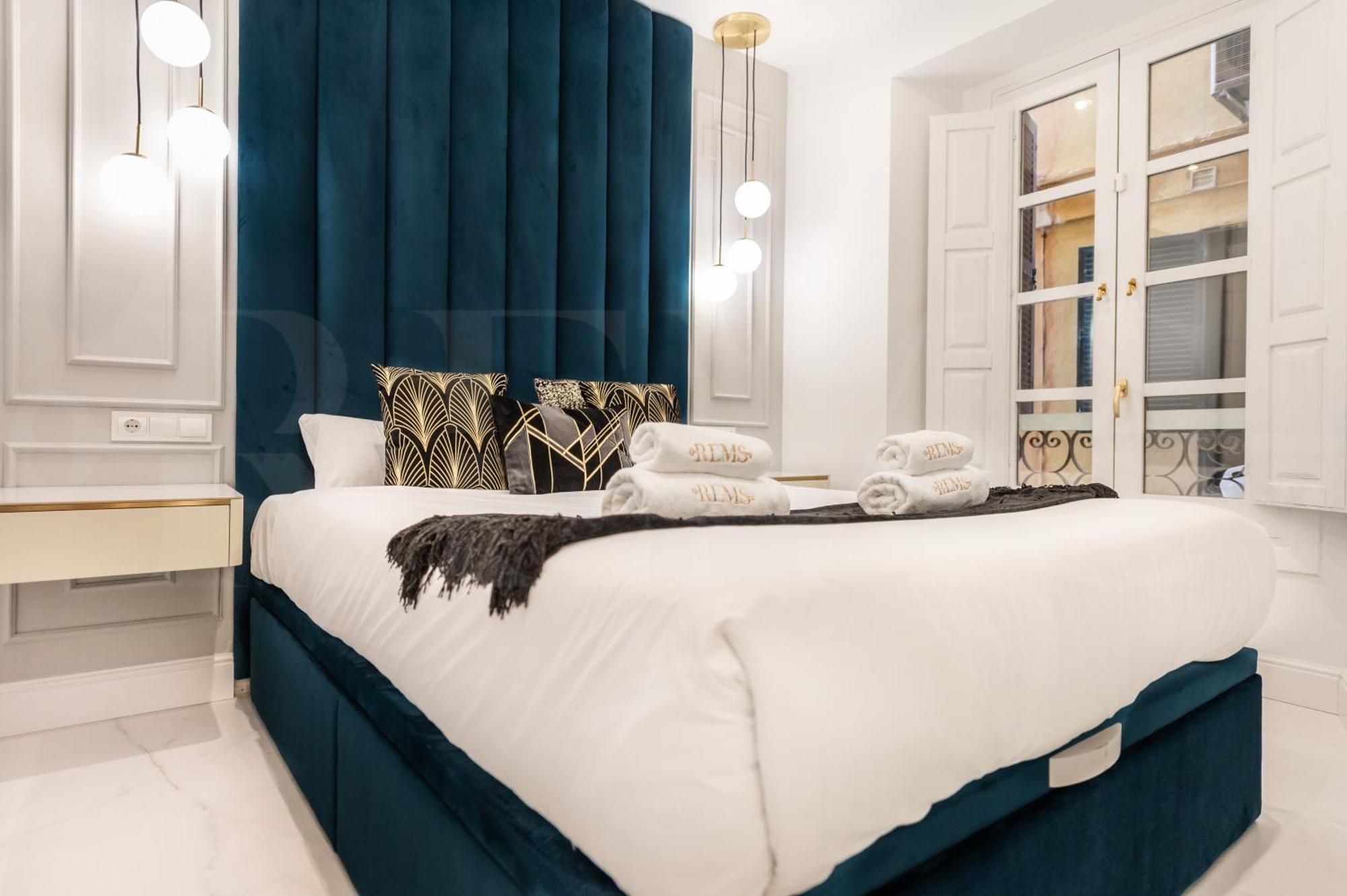 Glamorous Flat In The Heart Of Malaga By Rems Bagian luar foto