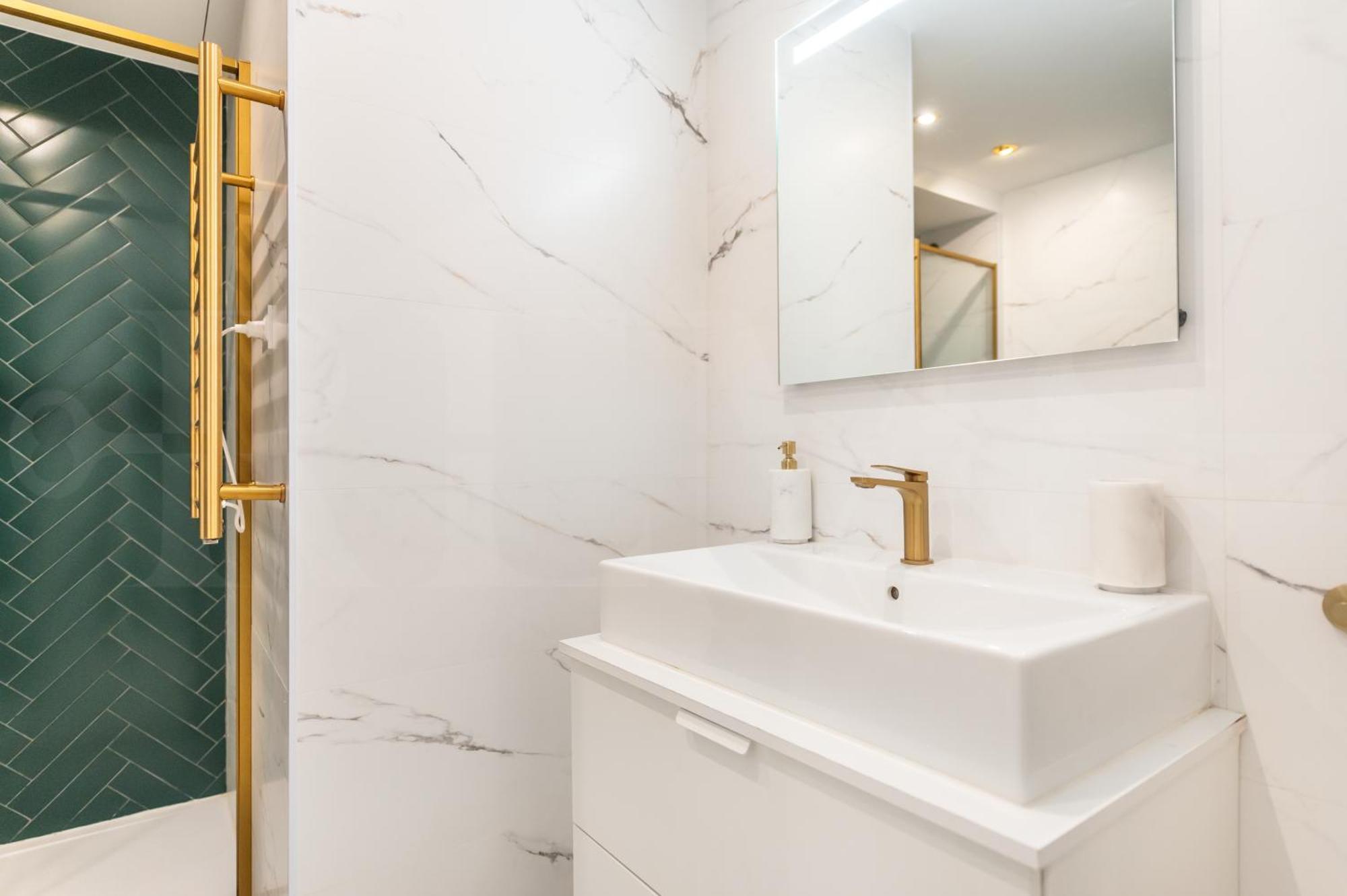 Glamorous Flat In The Heart Of Malaga By Rems Bagian luar foto